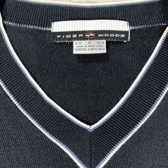 NIKE Tiger Woods Golf Sweater Short Sleeve VNeck Navy/White Men’s Size XL - Picture 3 of 9